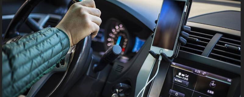 回家過年出發前進行必要的車輛檢查